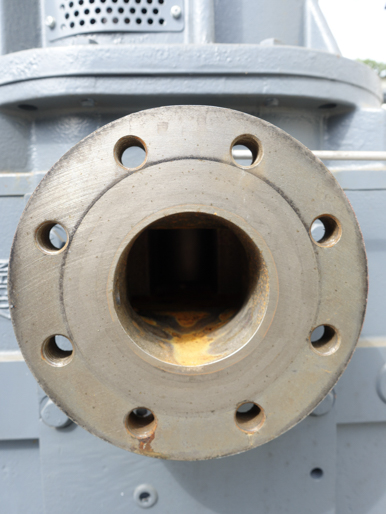 縦型<br>ドライ<br>真空ポンプ