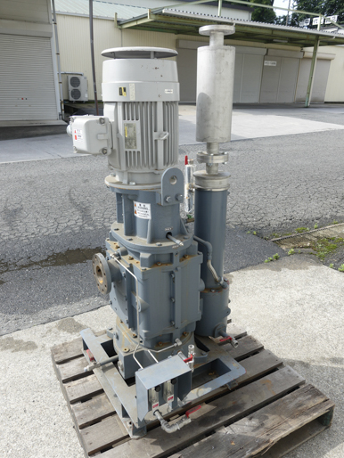 縦型<br>ドライ<br>真空ポンプ