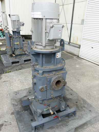 縦型<br>ドライ<br>真空ポンプ