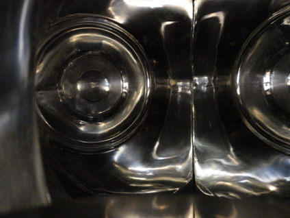 V型混合機<br><br>V型ミキサー