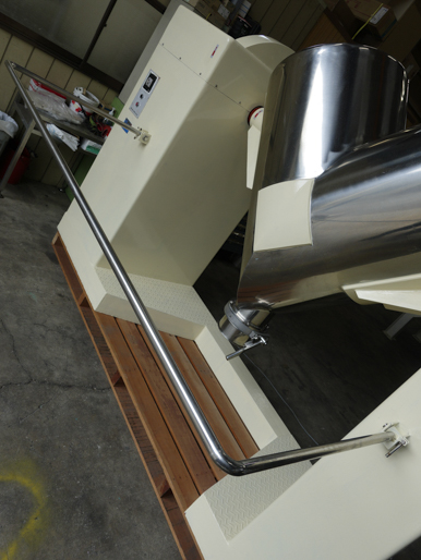 V型混合機<br><br>V型ミキサー