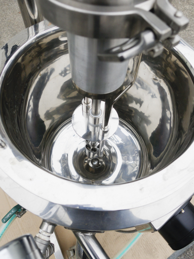 ホモミキサー<br>＆<br>ジャケット付タンク