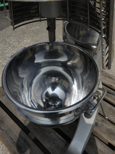 ケーキミキサー