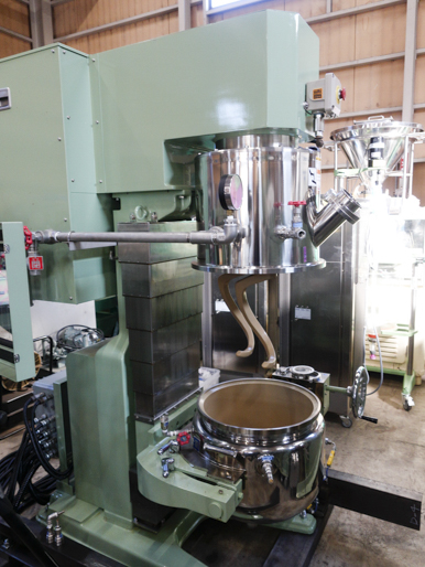 混合撹拌機<br><br>万能混合撹拌機