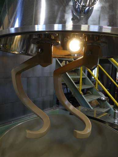 混合撹拌機<br><br>万能混合撹拌機