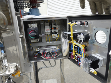 ALLステンレス仕様<br>混合撹拌機<br><br>万能混合撹拌機