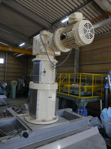 ジャケット付<br>ステンレス<br>撹拌槽