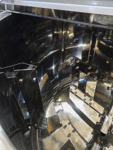 ジャケット付<br>ステンレス<br>撹拌槽