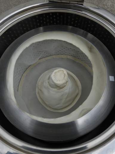 上部排出型<br>遠心分離機