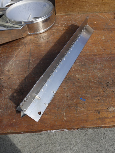 【2】<br>円筒縦型<br>超高速遠心分離機<br><br>シャープレス