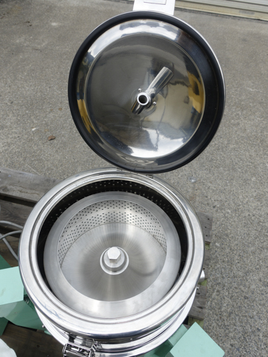 上部排出型<br>遠心分離機
