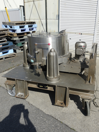 SUS316<br>バスケット式<br>上部排出型<br>遠心分離機