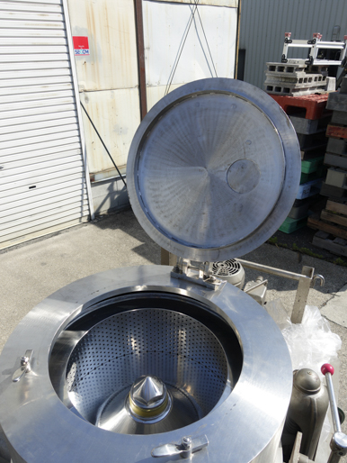 SUS316<br>バスケット式<br>上部排出型<br>遠心分離機