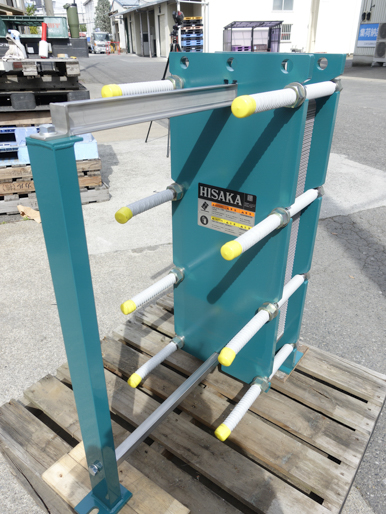 新品入荷<br><br>プレート式<br>熱交換器