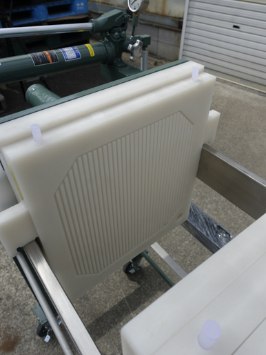 新品入荷<br><br>PP複式<br>フィルタープレス