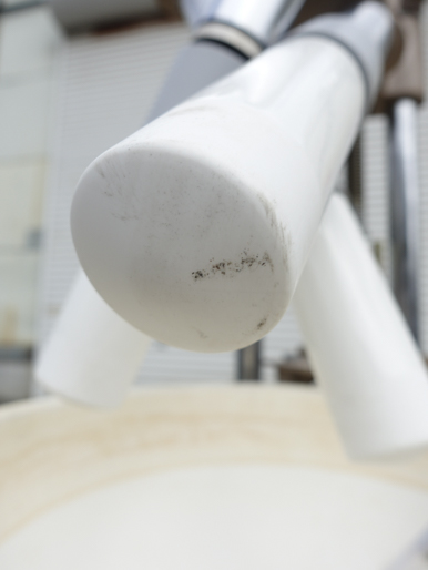 3軸<br>ニットー<br>自動乳鉢<br><br>ライカイ機<br><br>擂潰機