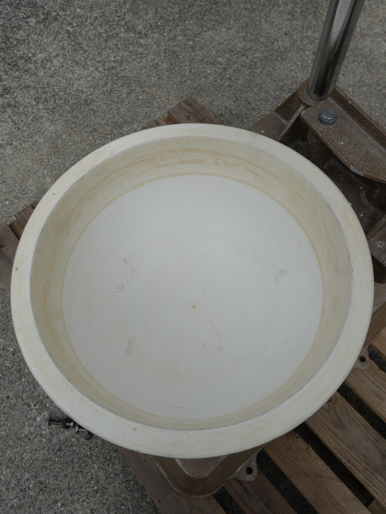 3軸<br>ニットー<br>自動乳鉢<br><br>ライカイ機<br><br>擂潰機