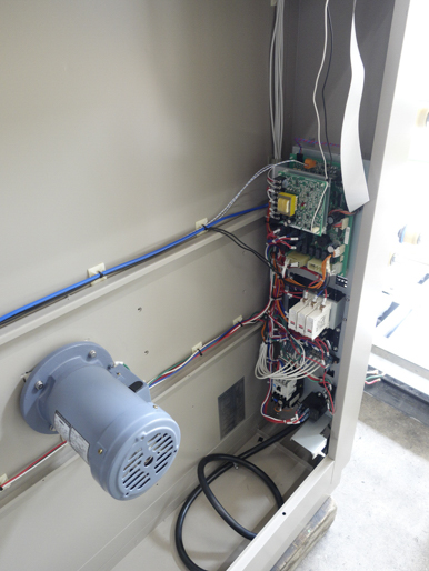 恒温器<br><br>箱型棚段式<br>熱風乾燥機