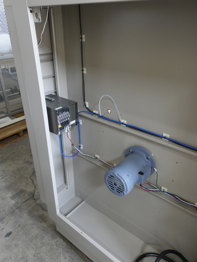 恒温器<br><br>箱型棚段式<br>熱風乾燥機