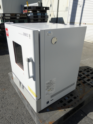 【２】<br>送風定温<br>恒温器<br><br>乾燥機