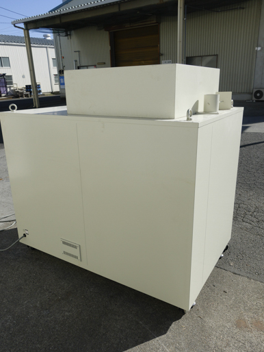 恒温器<br><br>箱型棚段式<br>熱風乾燥機<br><br>（爆発放散口）