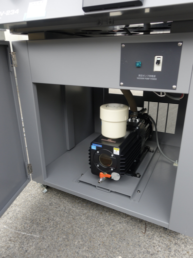 箱型棚段式<br>真空乾燥機