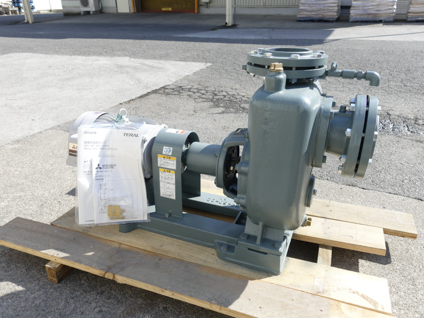 新古品<br>自吸式<br>渦巻きポンプ