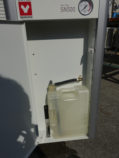 オートクレーブ<br><br>ラボ用<br>高圧蒸気滅菌器