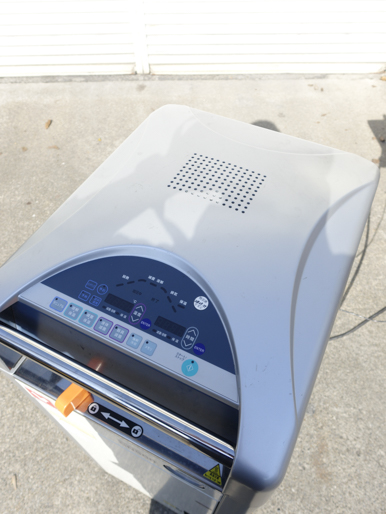 オートクレーブ<br><br>ラボ用<br>高圧蒸気滅菌器