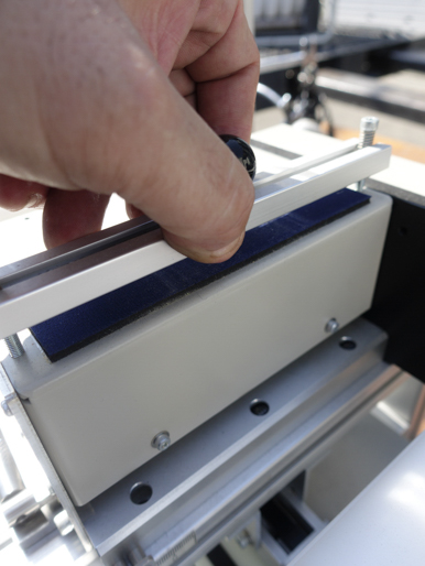 パウチラベラー<br>（袋ラベラー）