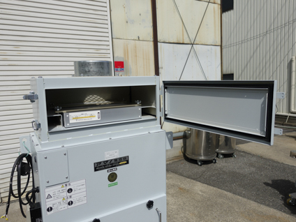 HEPAフィルター付<br>集塵機<br><br>（未使用）