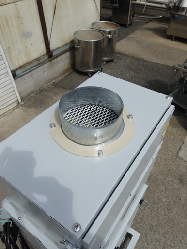 HEPAフィルター付<br>集塵機<br><br>（未使用）