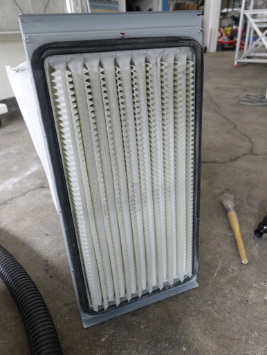 HEPAフィルター付<br><br>集塵機