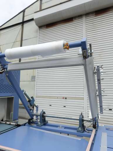 シュリンクトンネル<br><br>シュリンク包装機<br><br>T型シーラー付